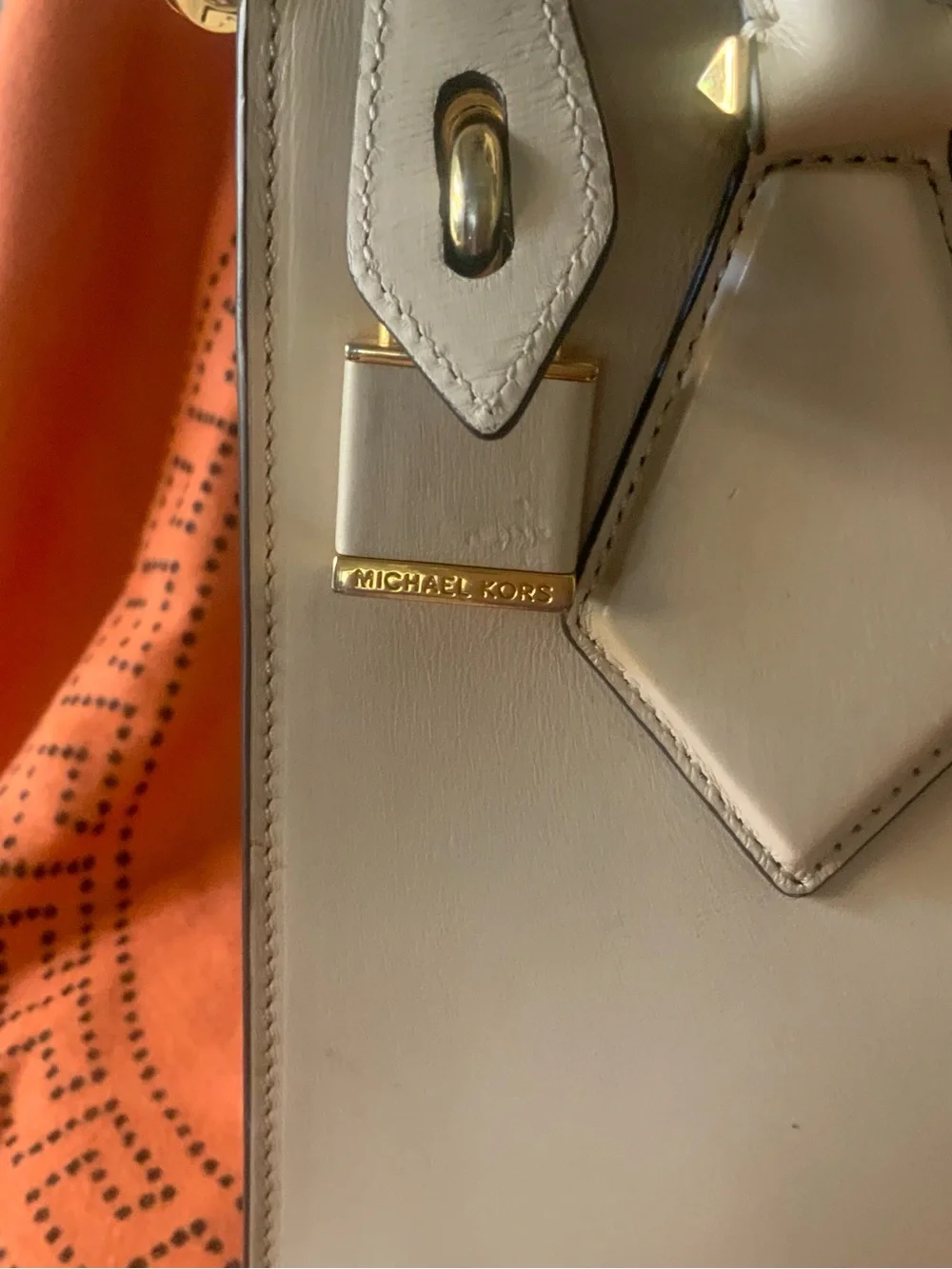 Michael Kors Beige purse